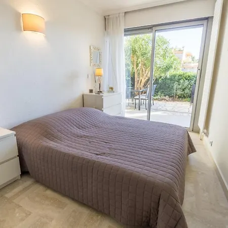 Apartment Le Jean Avec Piscine Mandelieu-la-Napoule