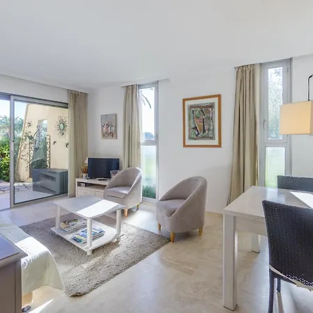 Apartment Le Jean Avec Piscine Mandelieu-la-Napoule