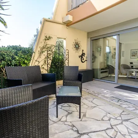 Apartment Le Jean Avec Piscine Mandelieu-la-Napoule
